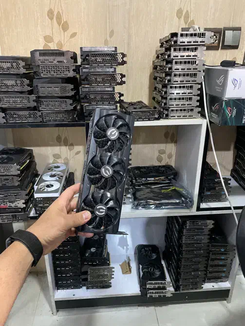 کارت گرافیک 3070 evga امریکایی در حد نو|قطعات و لوازم جانبی رایانه|شیراز, ملاصدرا|دیوار