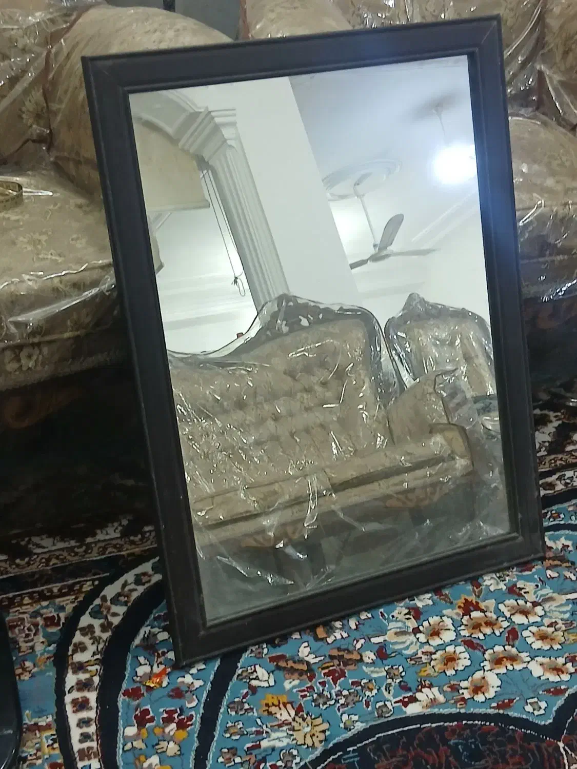 آینه|آینه|گنبد کاووس, |دیوار