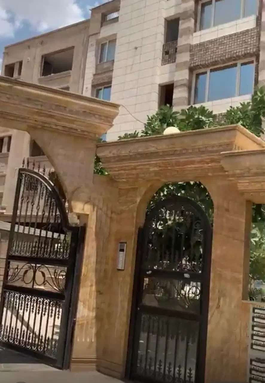 فروش دوخوابه ۱۲۱ متری /سنداماده انتقال/زمین شناسی|فروش آپارتمان|شیراز, انجیر|دیوار