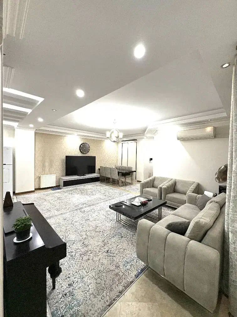 ۱۰۳ متر علی حسینی ۷ سال ساخت