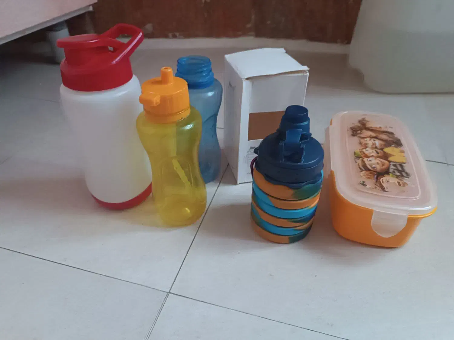 ظرف غذا و قمقمه|ظروف سرو و پذیرایی|گرگان, |دیوار