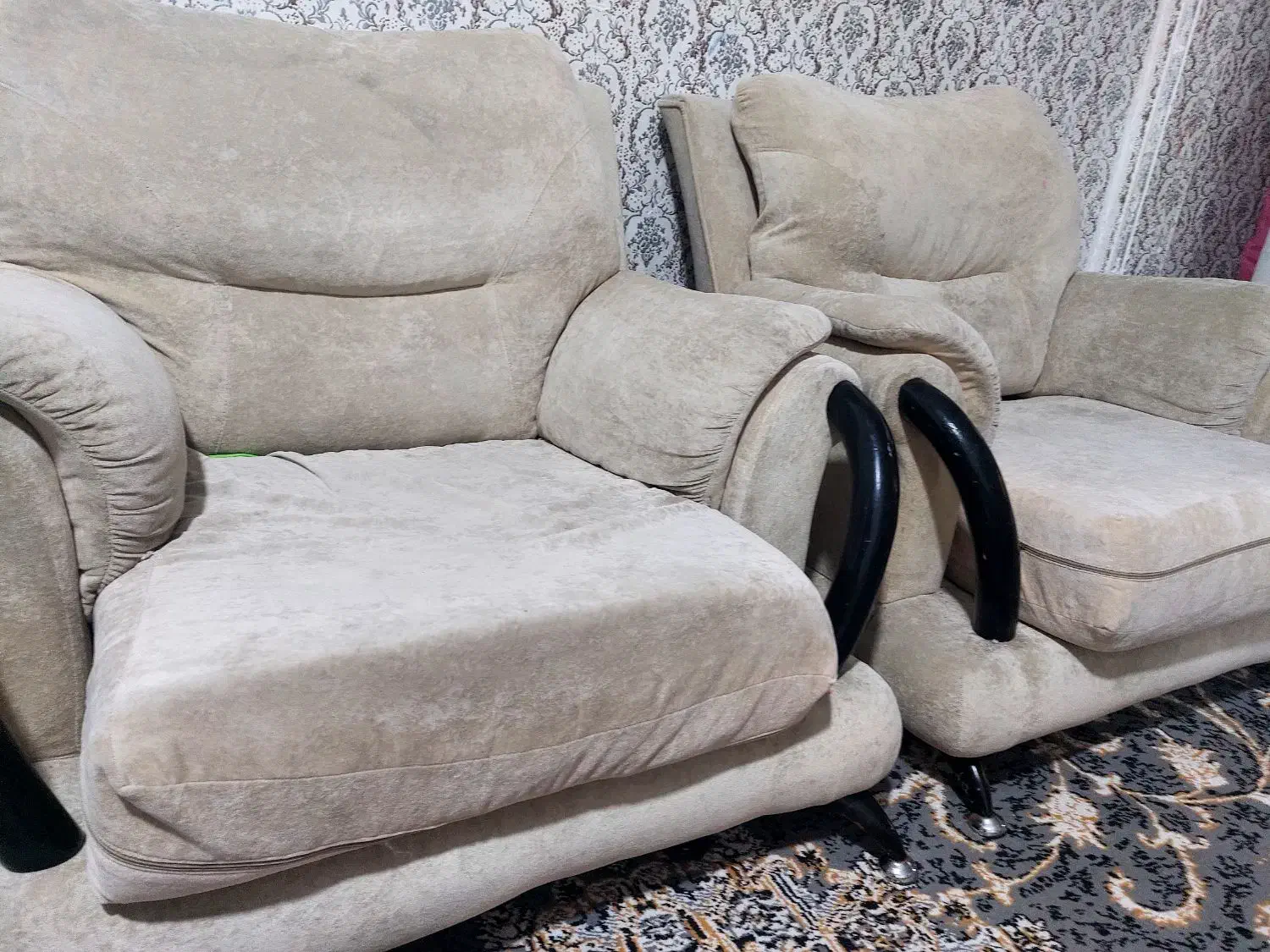 راحتی|مبلمان خانگی و میز عسلی|بروجرد, |دیوار