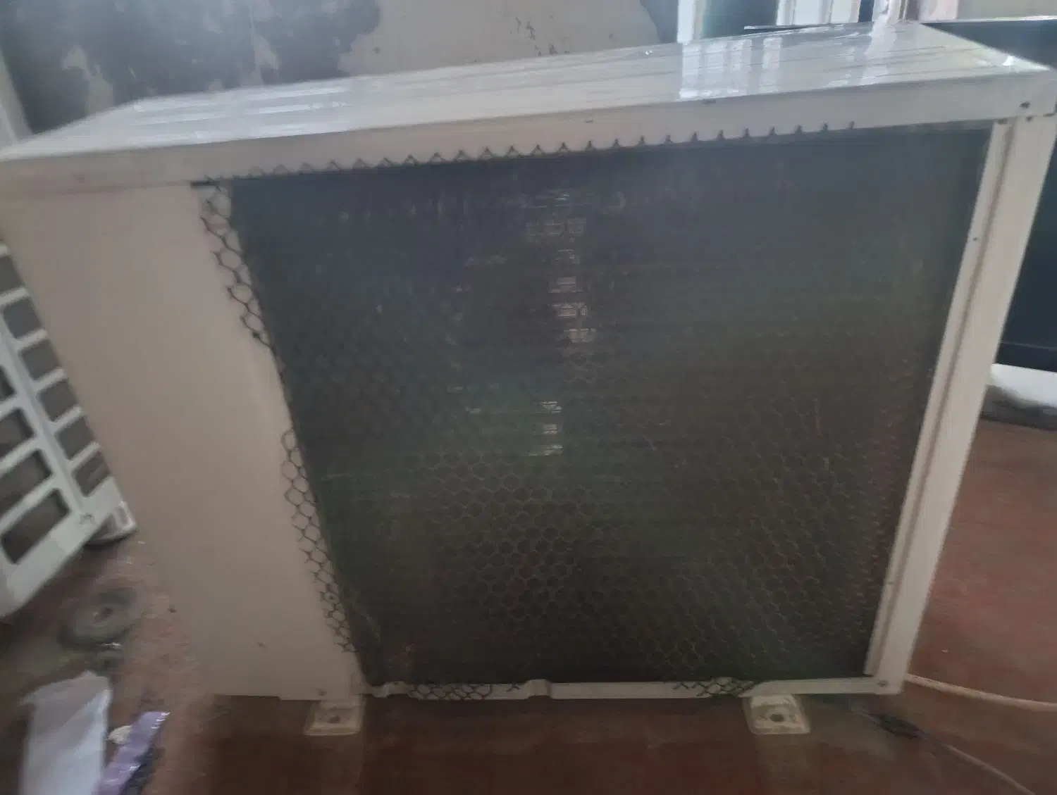 اسپلیت 24|کولر گازی و فن‌کوئل|قشم, |دیوار