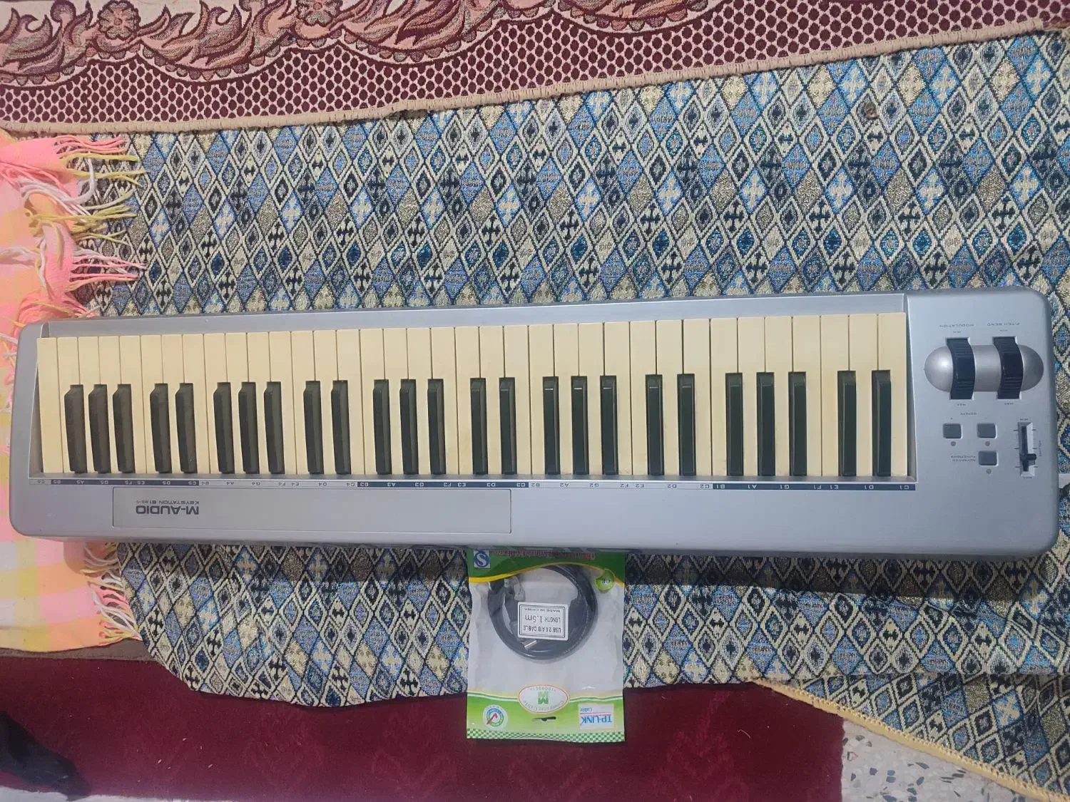 میدی کنترلر کیبورد|پیانو، کیبورد، آکاردئون|خرمآباد, |دیوار