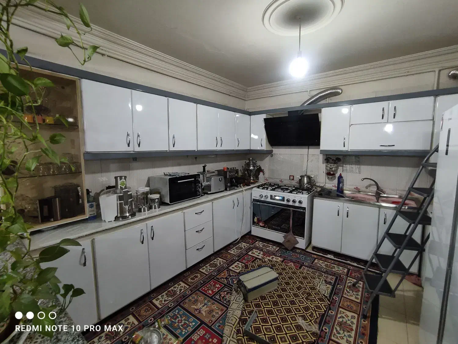 رنگ کوره ای و کابینت کمد دیواری زیدی|خدمات پیشه و مهارت|نورآباد, |دیوار