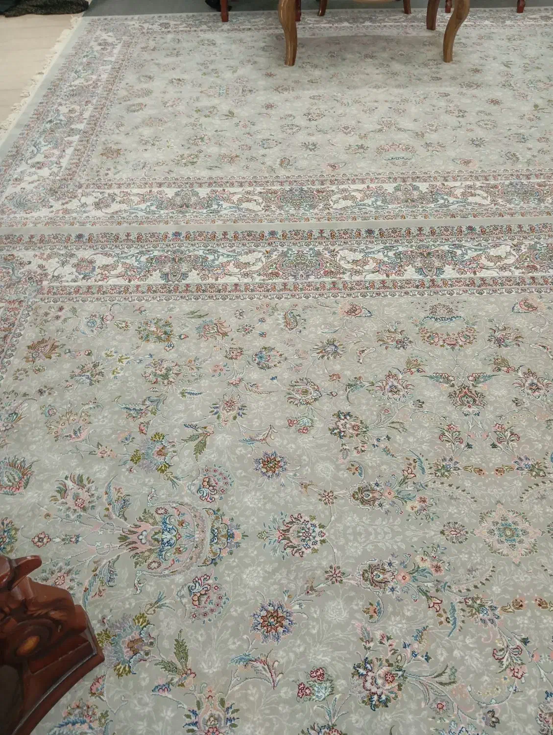 فرش زمردمشهد|فرش|سبزوار, پاسداران|دیوار