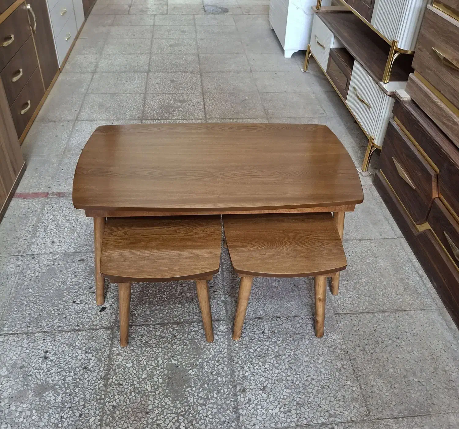 فروش ویژه جلومبلی چوبی کلاسیک/تولیدی انواع میزعسلی|مبلمان خانگی و میز عسلی|خمینیشهر, |دیوار