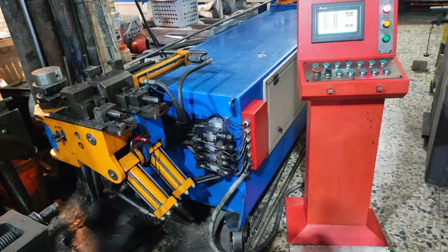 نیروی کار|استخدام صنعتی، فنی، مهندسی|برخوار, |دیوار