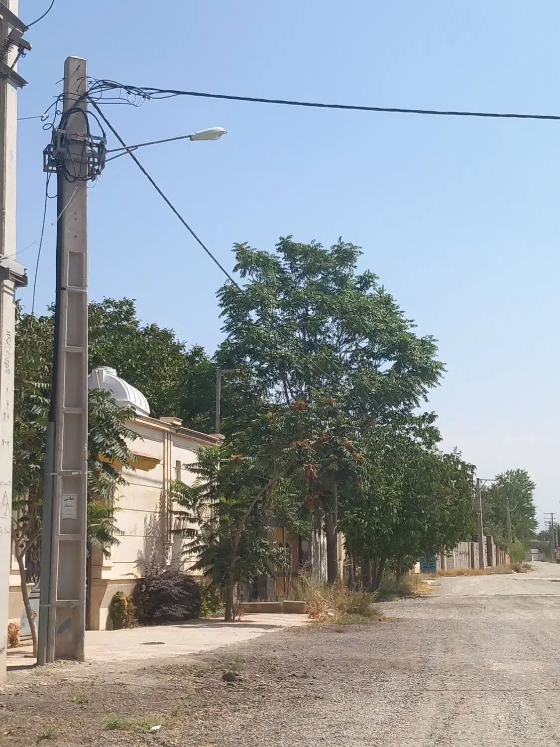 ۳۰۰مترزمین سهیلیه آب برق گاز چسب بافت قیمت کاسبی|فروش زمین و ملک کلنگی|رامجین, |دیوار