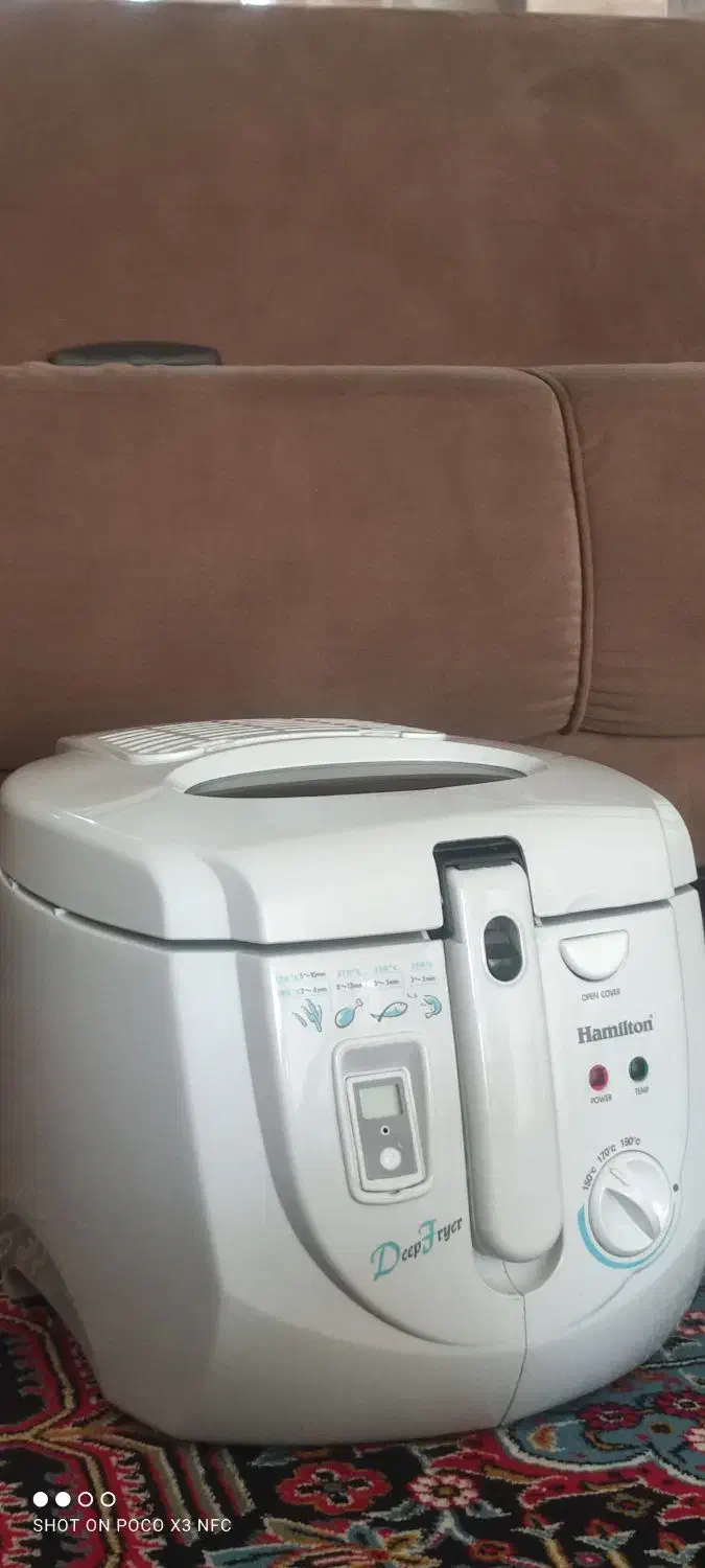 سرخ کن|سایر لوازم برقی|مرودشت, فاز دوم شهرک فرهنگیان|دیوار