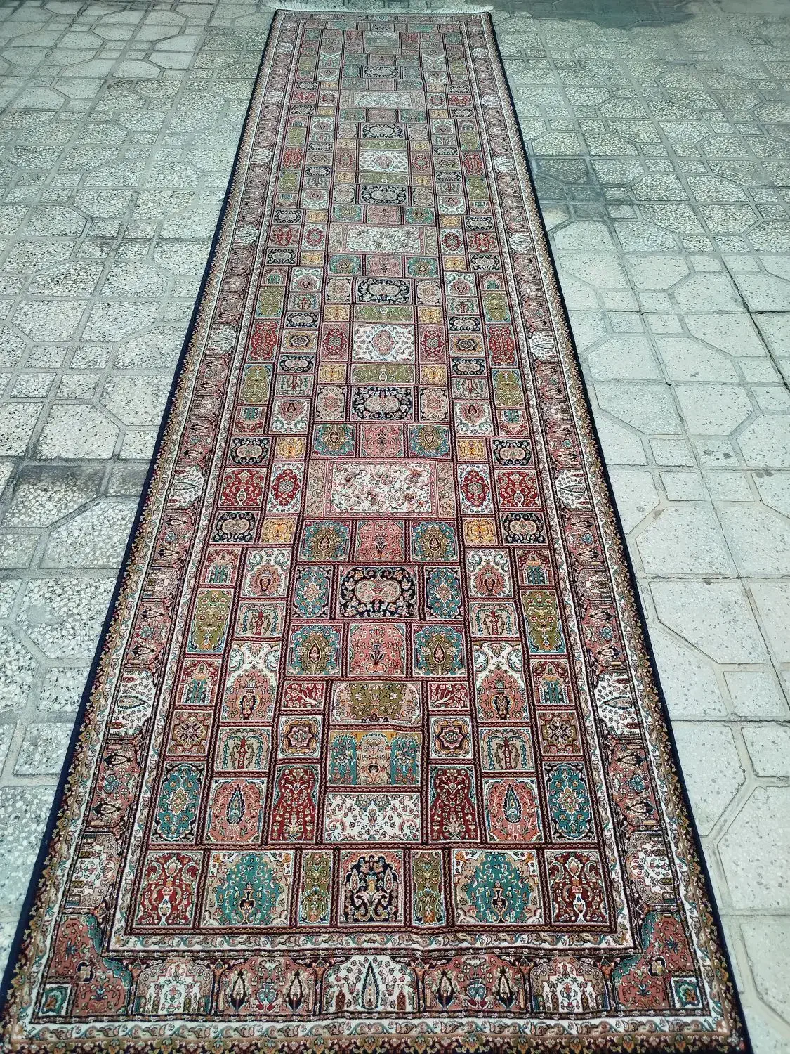 تعداد 9 عدد کناره فرش عالی قالیچه 4 متری درحدنو|فرش|شیراز, پودنک|دیوار