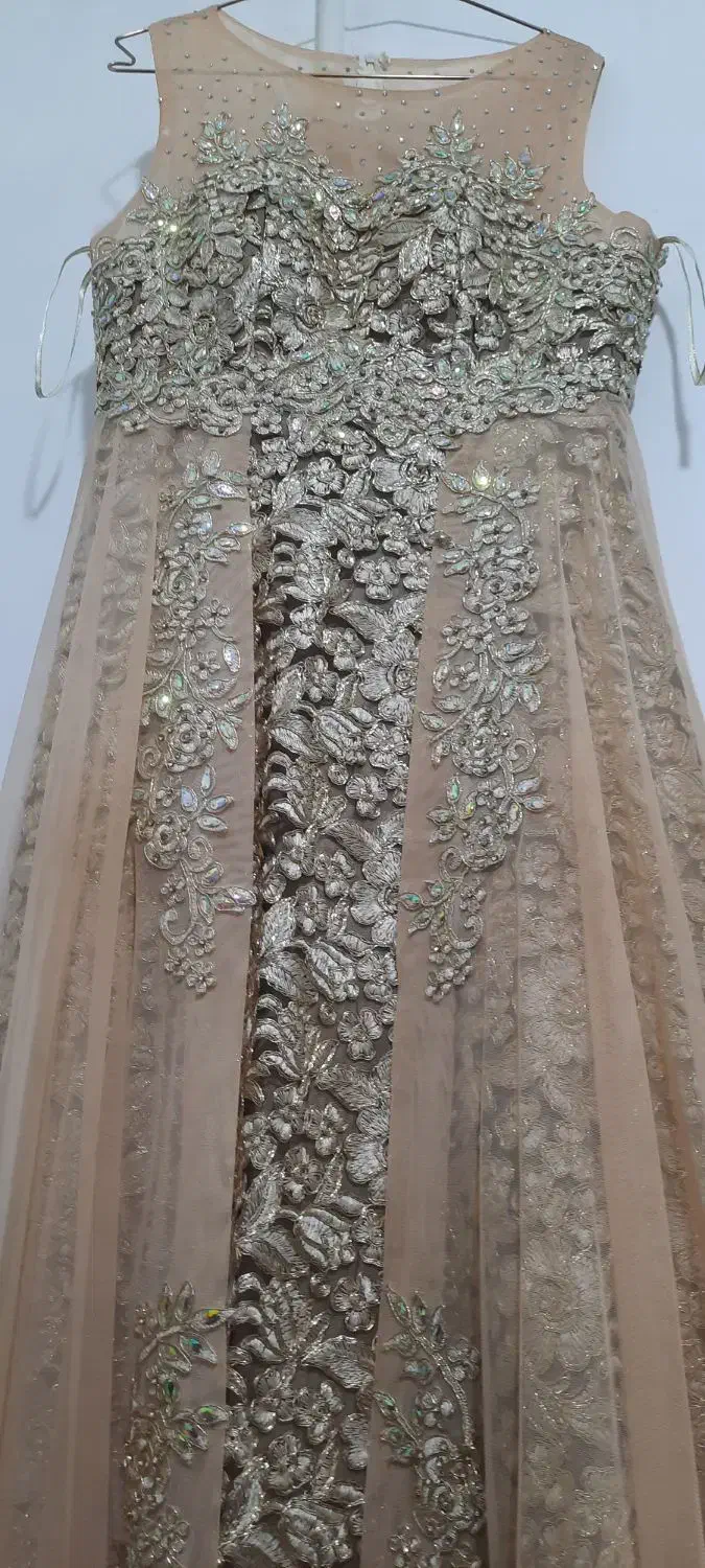 لباس مجلسی|لباس|نورآباد, |دیوار