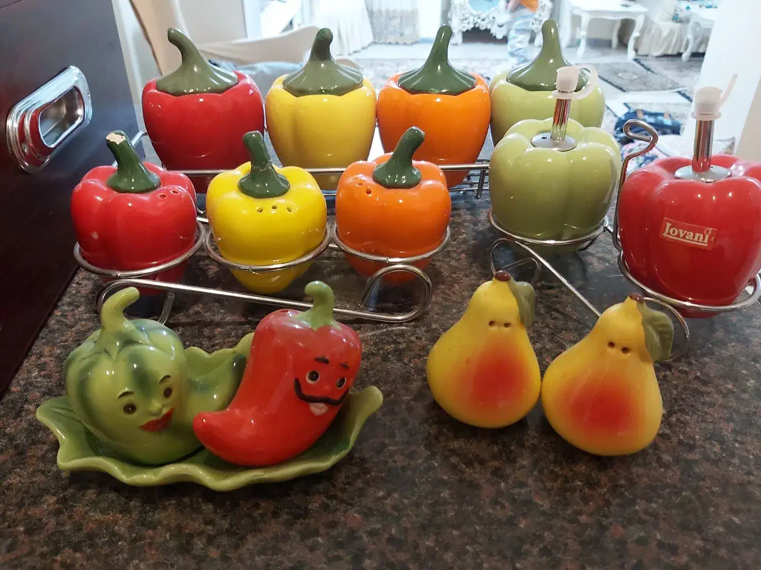 جا ادویه ای|ظروف نگهدارنده، پلاستیکی، یک‌بارمصرف|تبریز, |دیوار