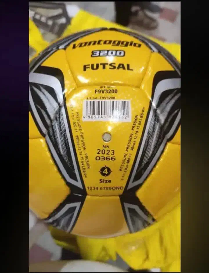 توپ فوتسال اورجینال|ورزشهای توپی|ازنا, |دیوار