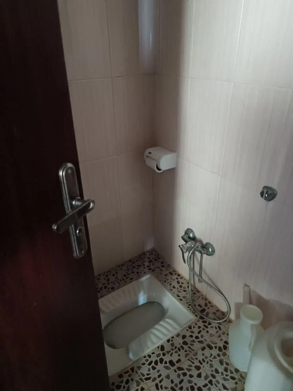 یه.واحد آپارتمان ۷۰متری دسترسی .اسان به تاکسی|اجارهٔ آپارتمان|رباطکریم, شترخوار|دیوار