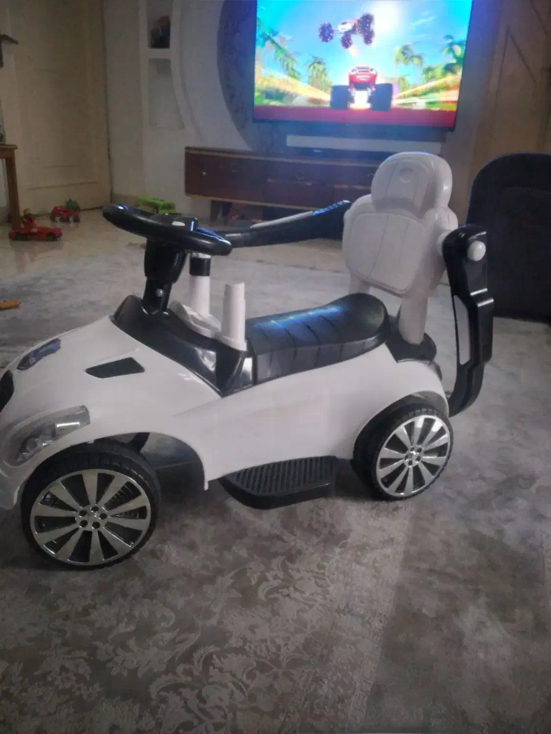 ماشین دسته دار|اسباببازی|سنگر, |دیوار