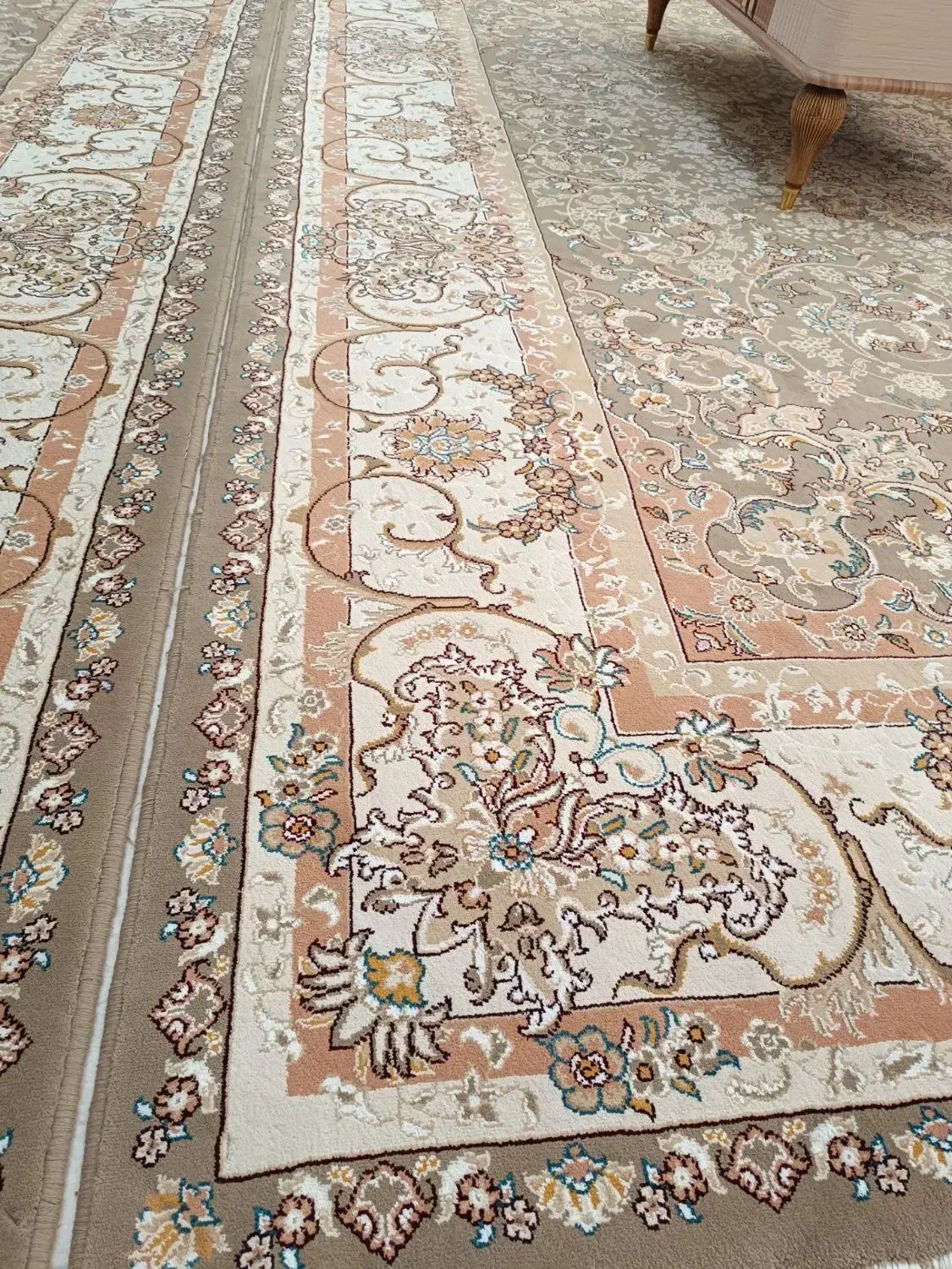 ۲ تخته فرش ۹ متری و یک تخته ۱.۵×۱|فرش|ایلام, |دیوار