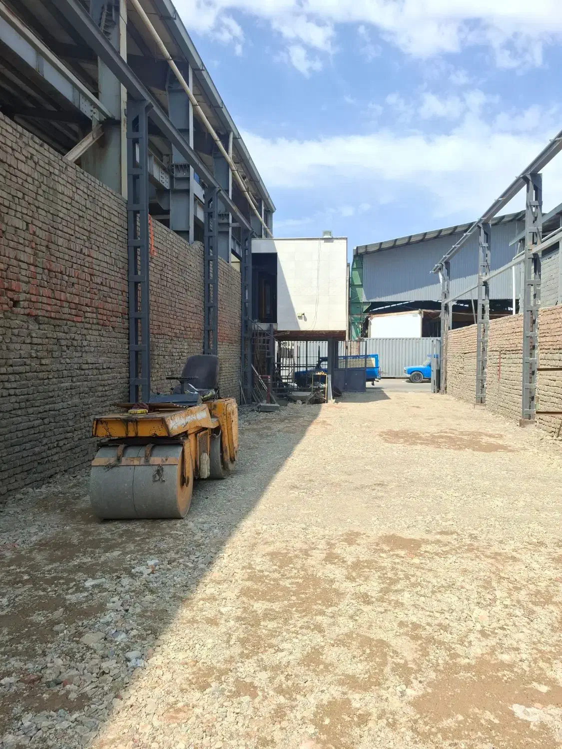 کرایه غلطک اجاره قدرت دارکوبنده زمین یک نواخت کردن|ماشین‌آلات صنعتی|هشتگرد, شهرک سهیلیه|دیوار