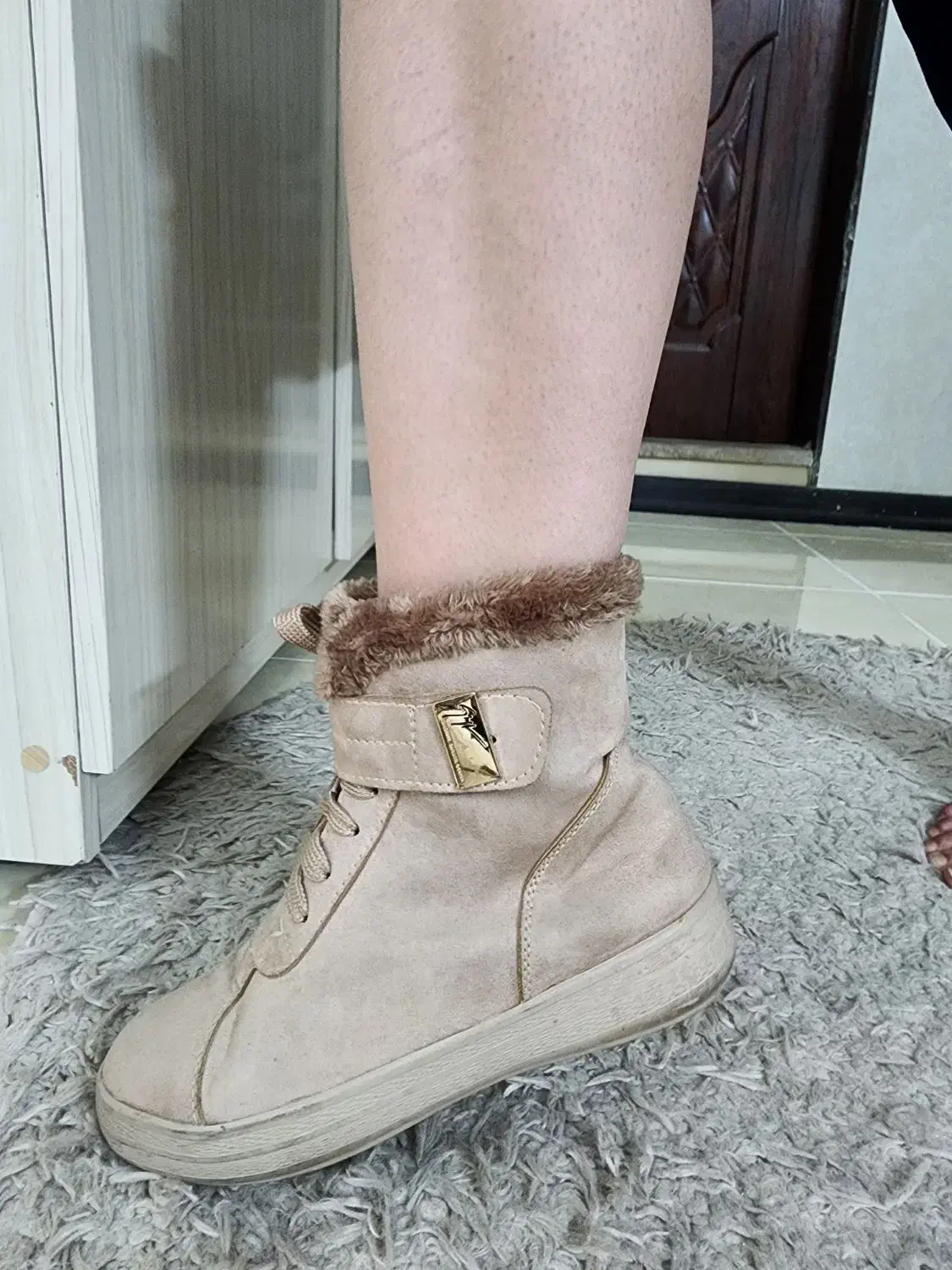 نیم بوت مخمل|کیف، کفش، کمربند|شاندیز, |دیوار