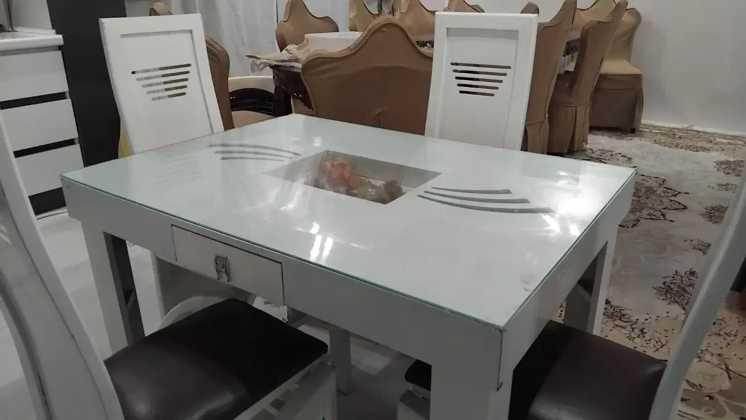 میزنهار خوری چهارنفره|میز و صندلی غذاخوری|بیرجند, |دیوار