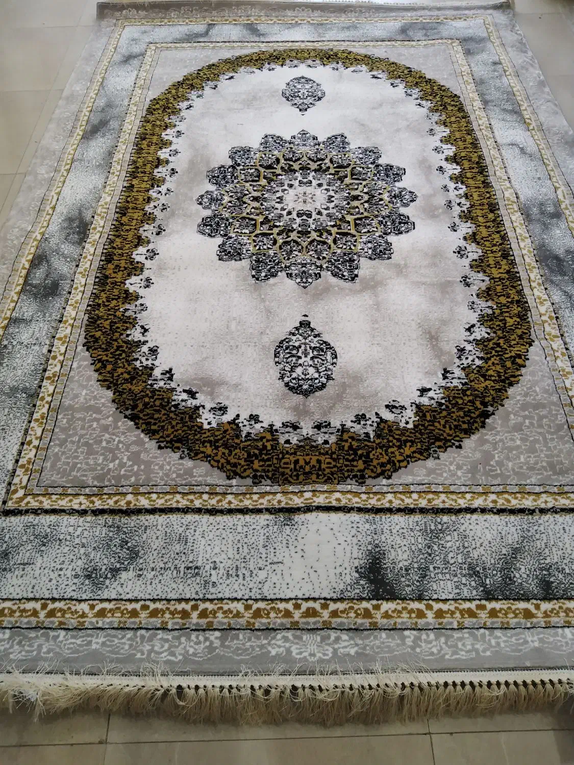 4تخته فرش 700 شانه اصل اکرولیک|فرش|ارومیه, |دیوار