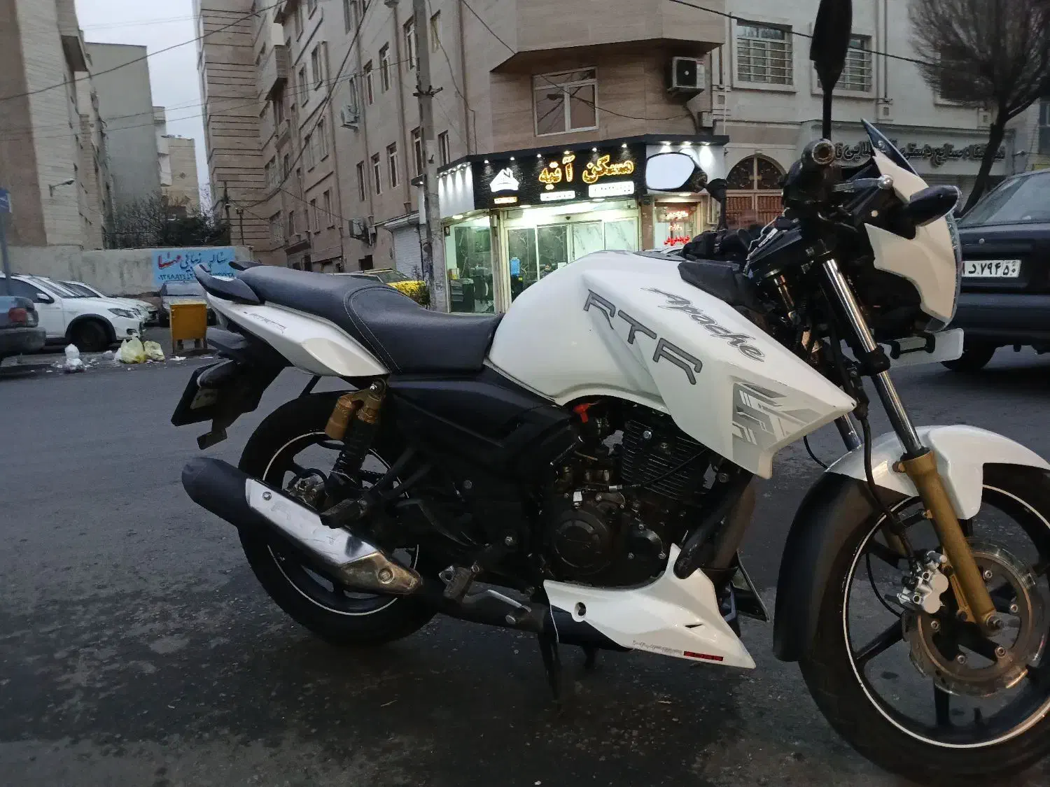 آپاچی ۱۸۰ مدل ۹۴|موتورسیکلت|تهران, اتابک|دیوار