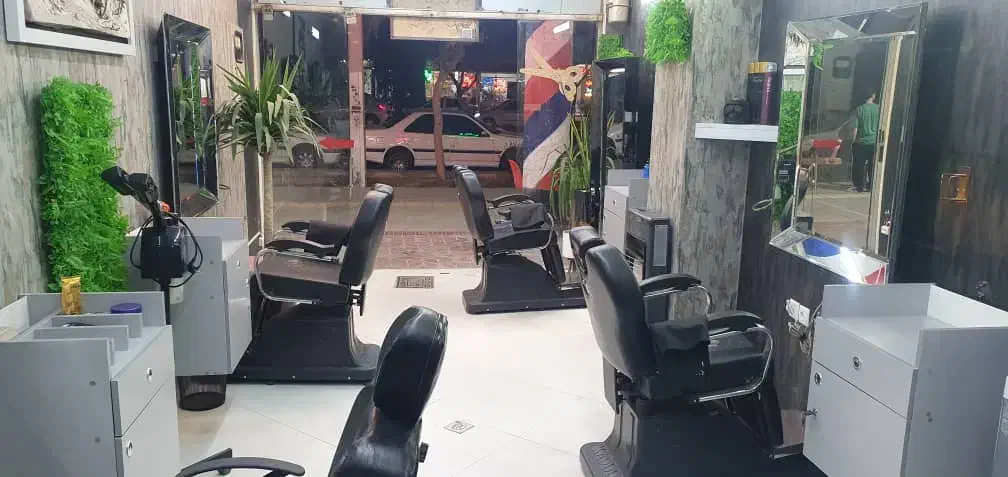 وسایل ارایشگاه دکور صندلی ایینه سرشور|آرایشگاه و سالن‌های زیبایی|اصفهان, ملک‌شهر|دیوار