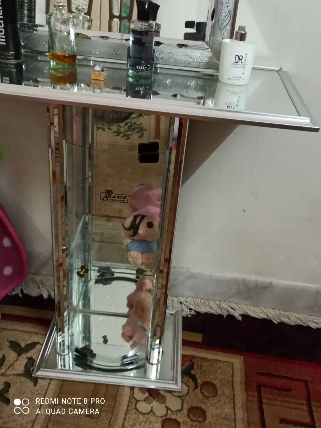 آینه|آینه|جهرم, |دیوار