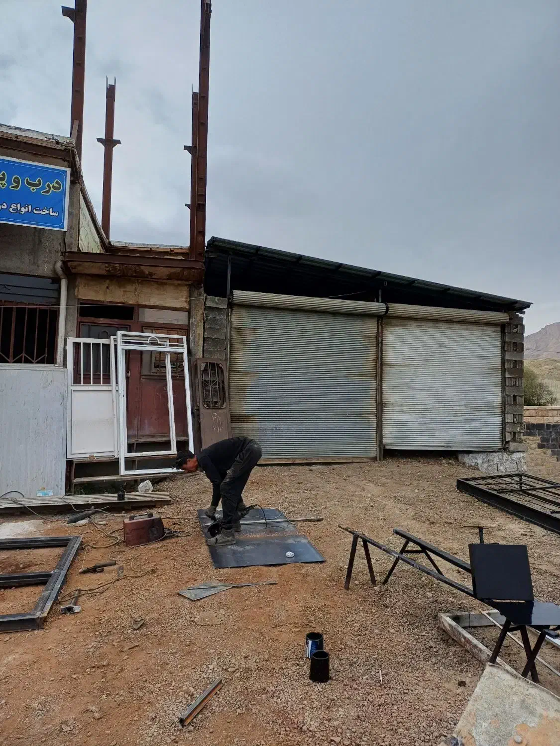 فوری فروش مغازه کشمش تپه|فروش مغازه و غرفه|ماکو, |دیوار