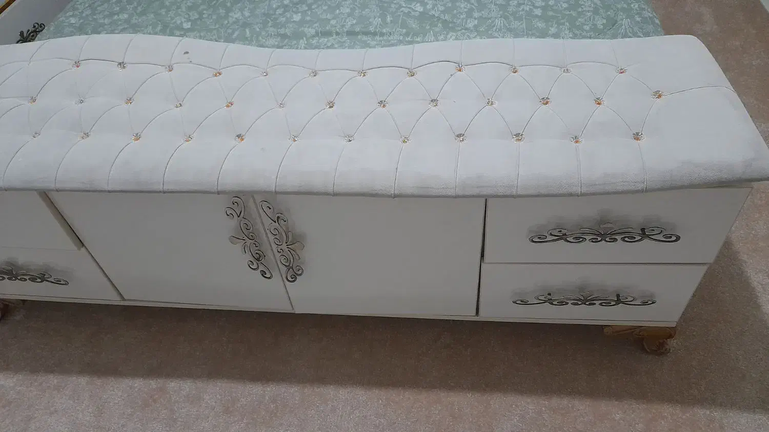 پاف|مبلمان خانگی و میز عسلی|سنندج, |دیوار