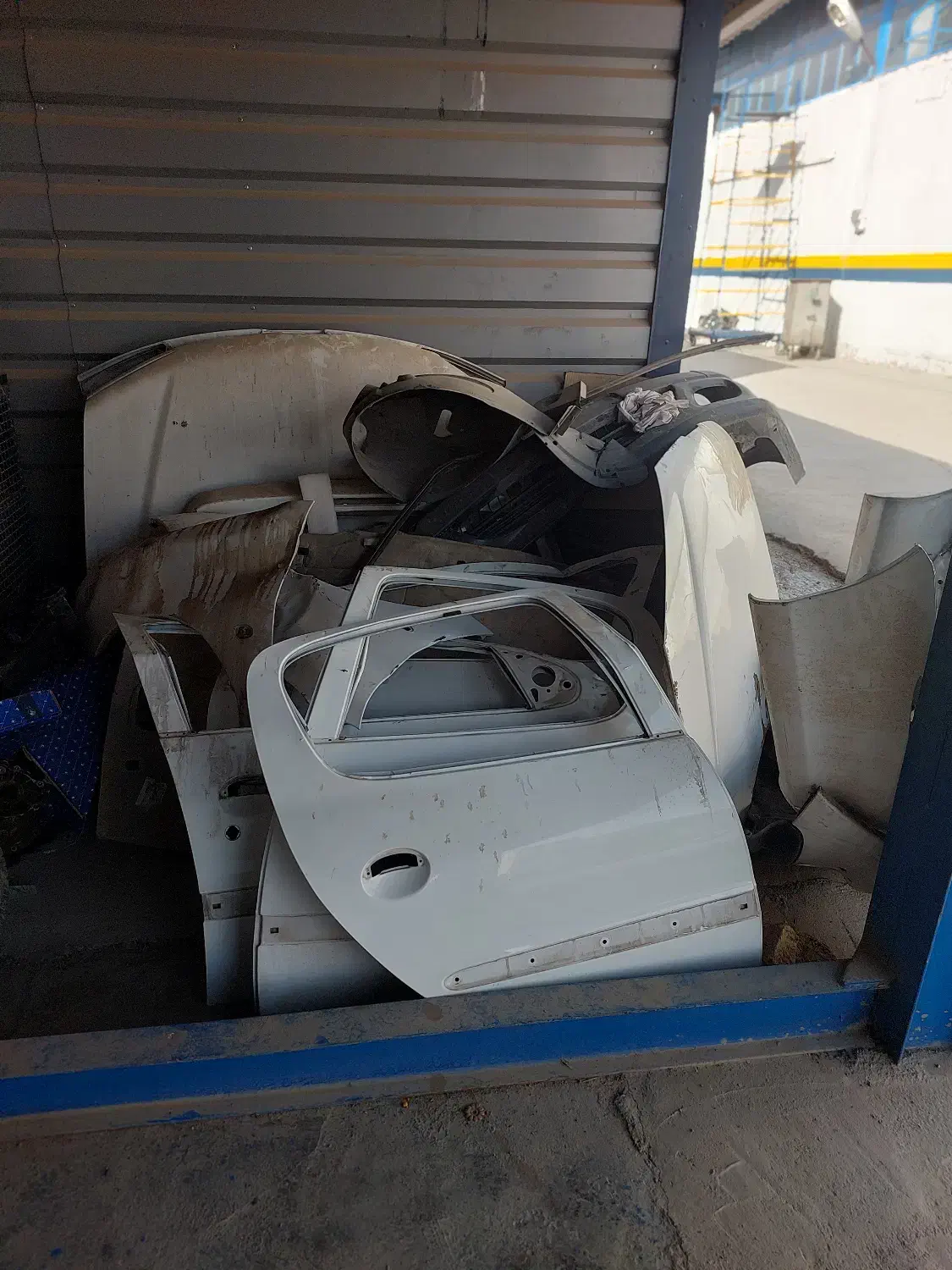 قطعات بدنه ۲۰۶sd|قطعات یدکی و لوازم جانبی|کرمانشاه, |دیوار