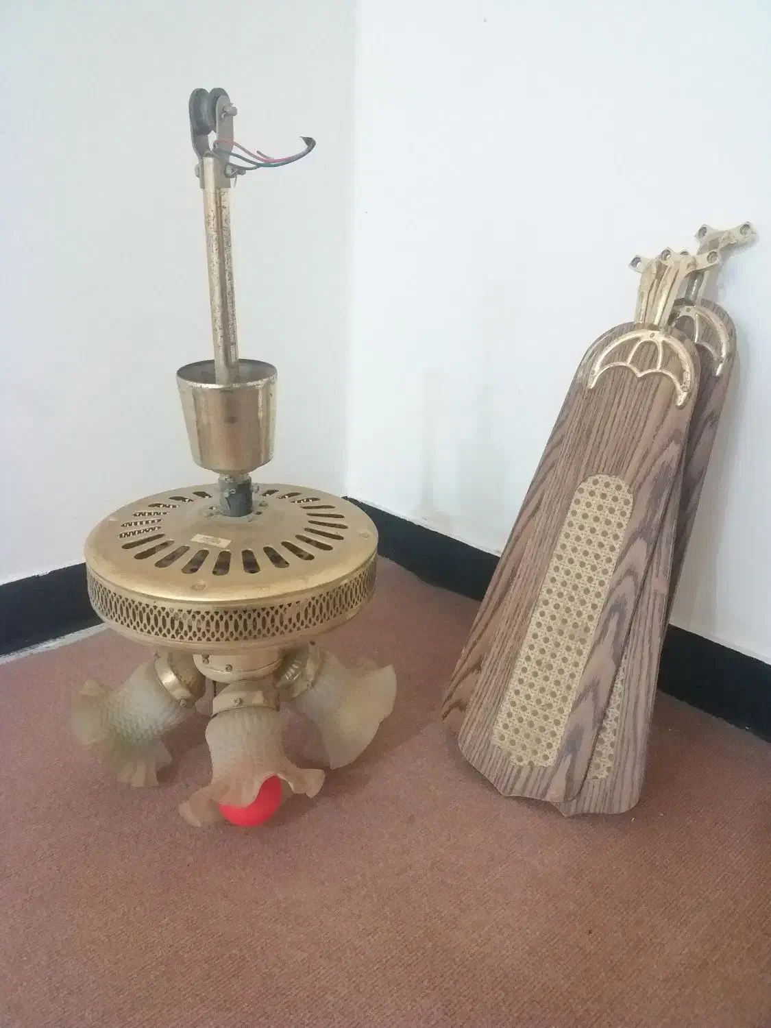 پنکه سقفی|پنکه و تصفیهکنندهٔ هوا|بهبهان, |دیوار