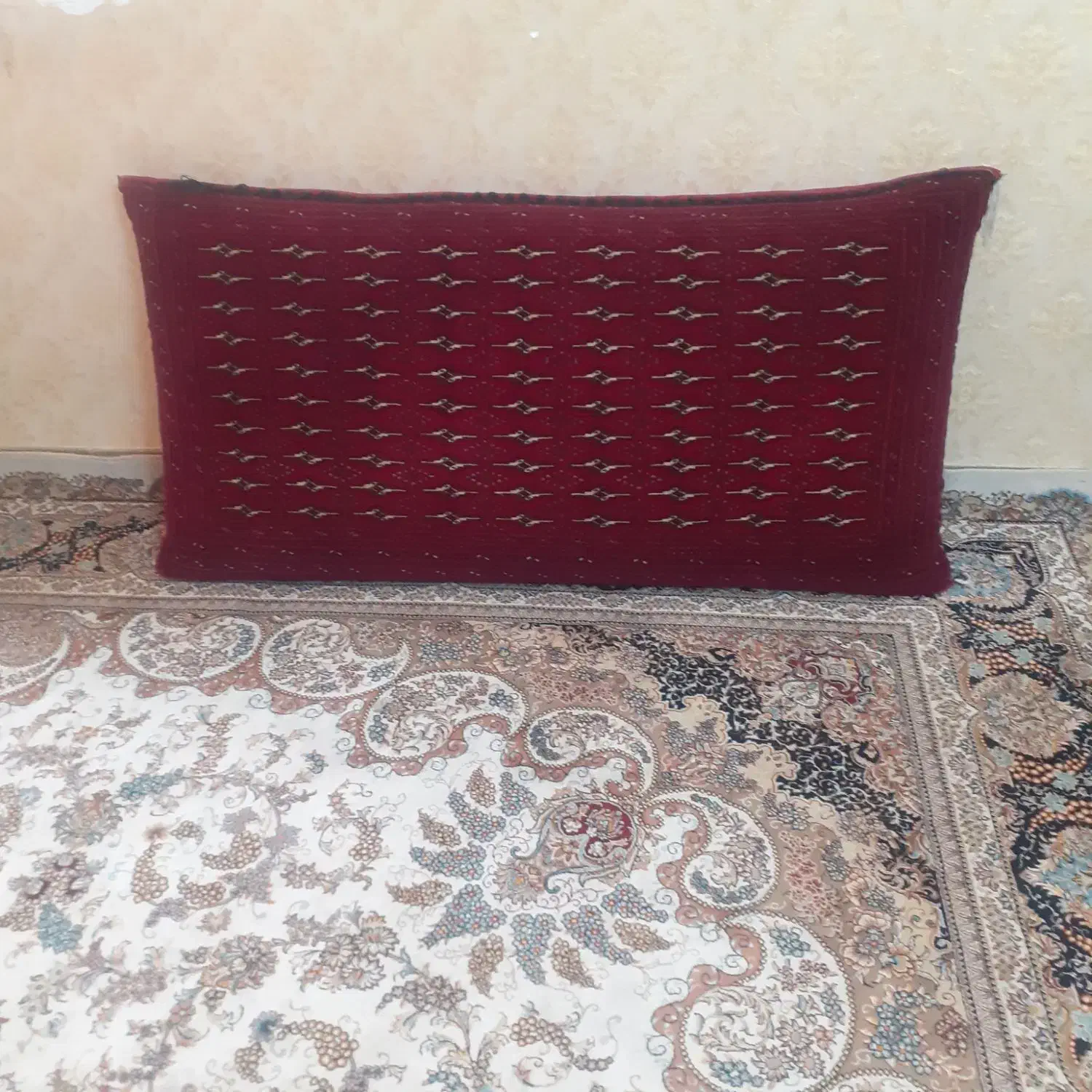 پشتی جرگلان دست باف ۱۲گل|پشتی|مشهد, سعد آباد|دیوار