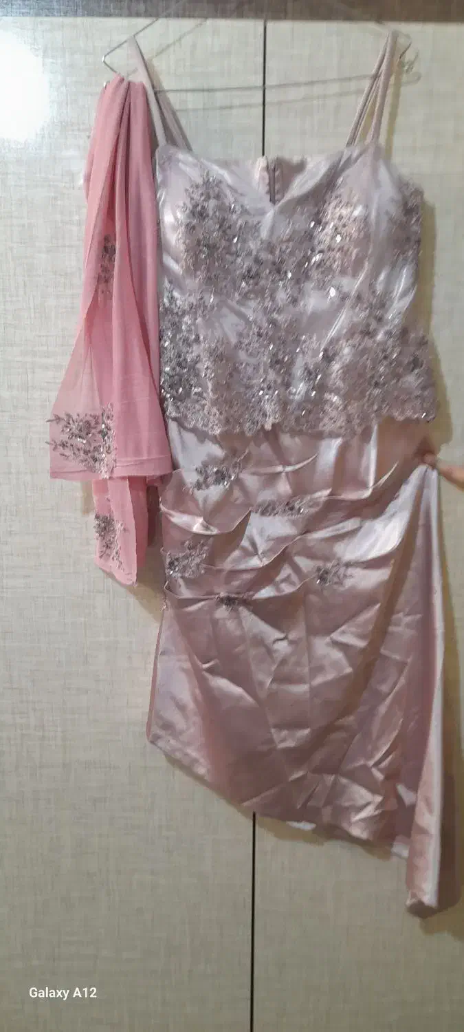 لباس مجلسی|لباس|اصفهان, شاهد|دیوار