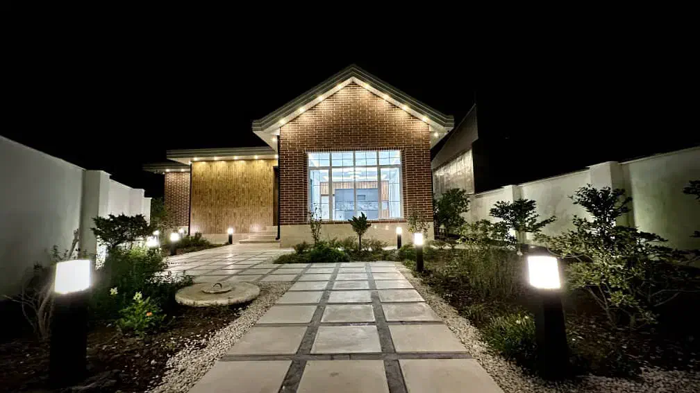 ویلانما انگلیسی۱۰کیلومتری ساحل زیبا کنارلوکیشن دنج|فروش خانه و ویلا|رشت, گلسار|دیوار