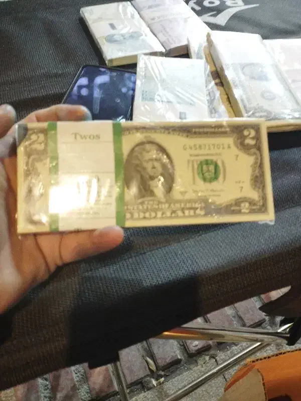 بسته دو دلاری سریال|کلکسیون سکه، تمبر، اسکناس|شیراز, بازار|دیوار