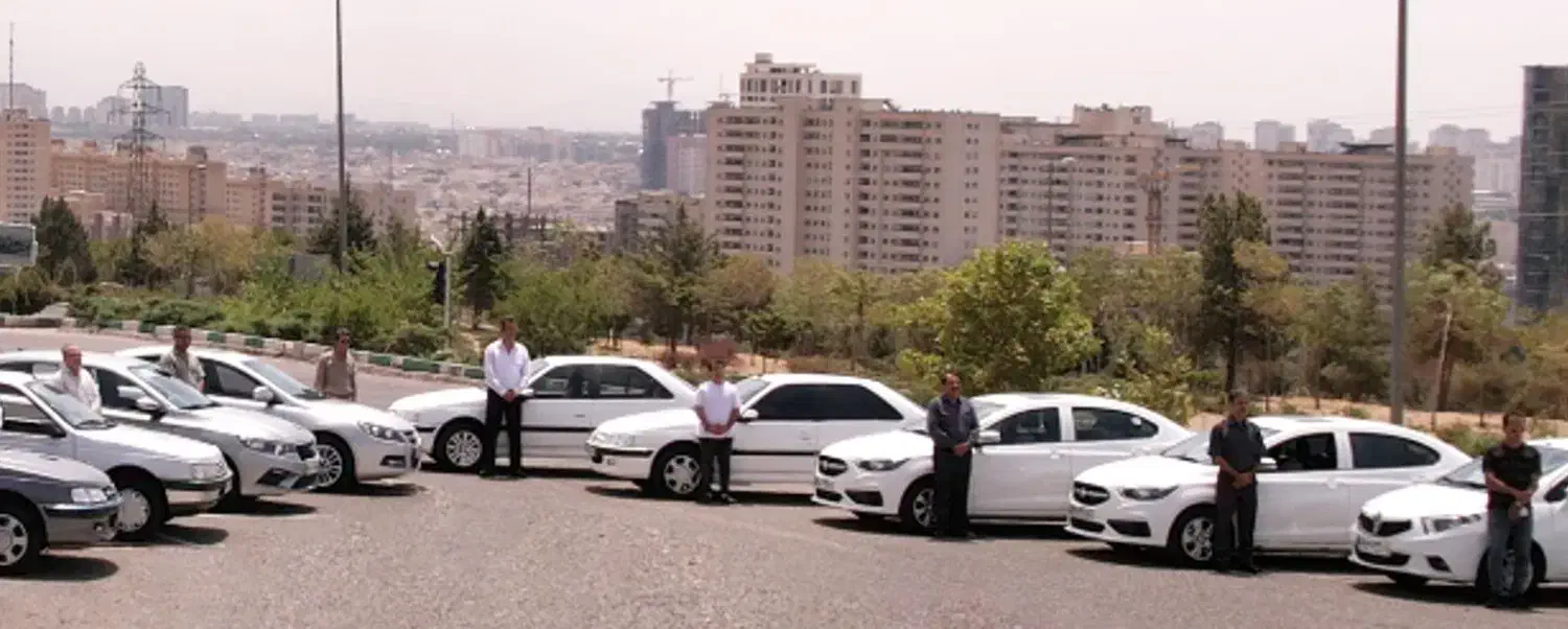 استخدام راننده آقا با خودرو|استخدام حمل و نقل|یزد, |دیوار