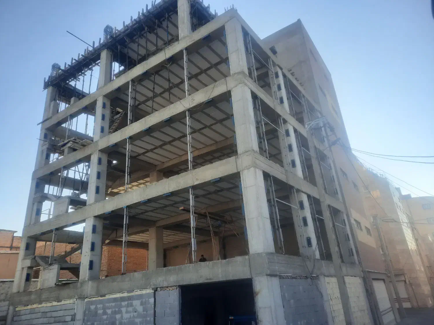 جوشکار .وال پست نورمخفی راویز کاری|خدمات پیشه و مهارت|تبریز, |دیوار