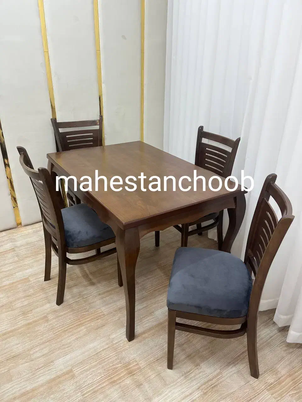 مدل خورشیدی|میز و صندلی غذاخوری|قم, شاه ابراهیم|دیوار