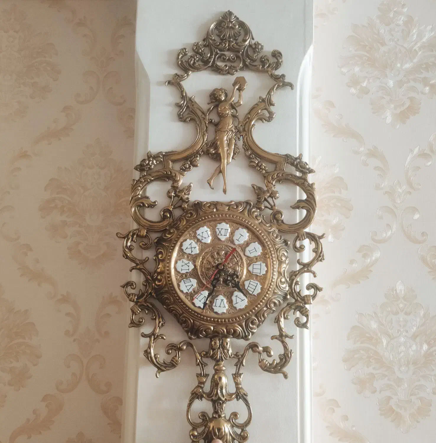 در حد نونو برنز بدون تغییر رنگ|ساعت دیواری و تزئینی|تهران, دریان‌نو|دیوار