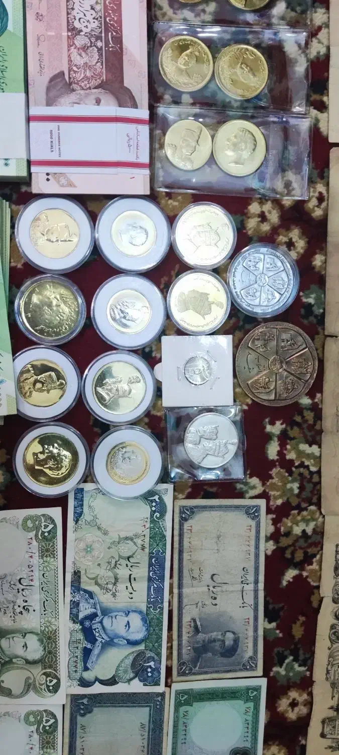 اسکناس ها شاهی مدال و اسکناس جمهوری و سکه جمهوری|کلکسیون سکه، تمبر، اسکناس|بوشهر, |دیوار