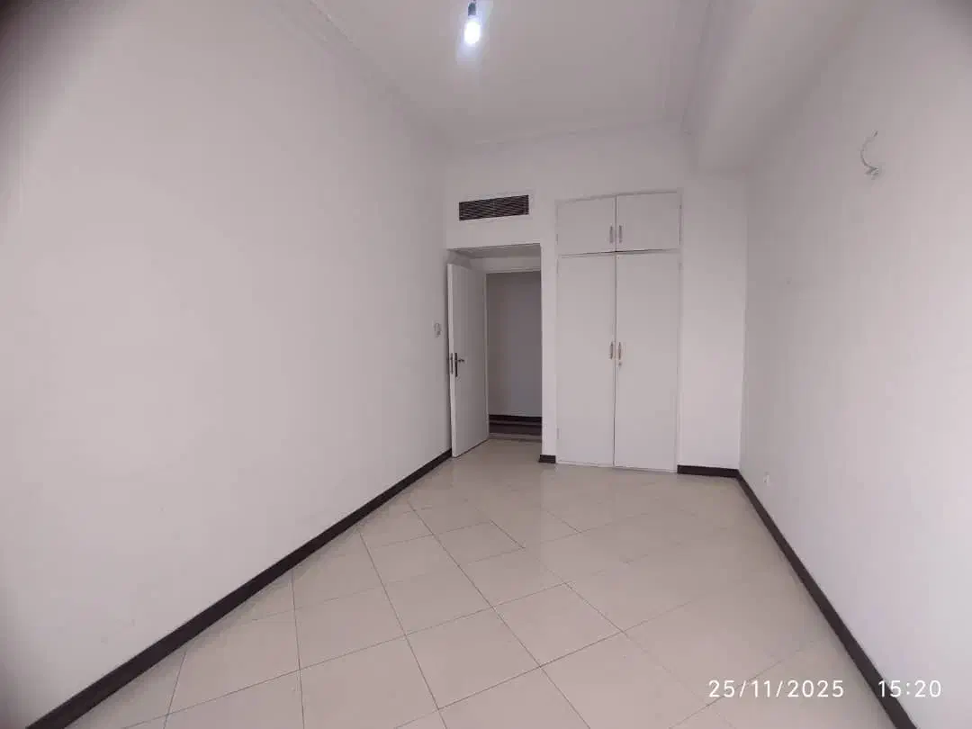 ۱۳۵ متر /سه خواب /رینگ دریاچه/ ویو دریاچه