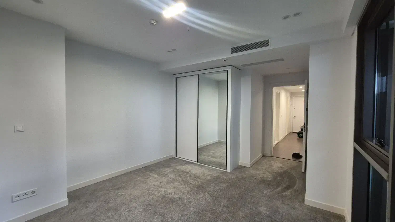 اجاره برج میکا