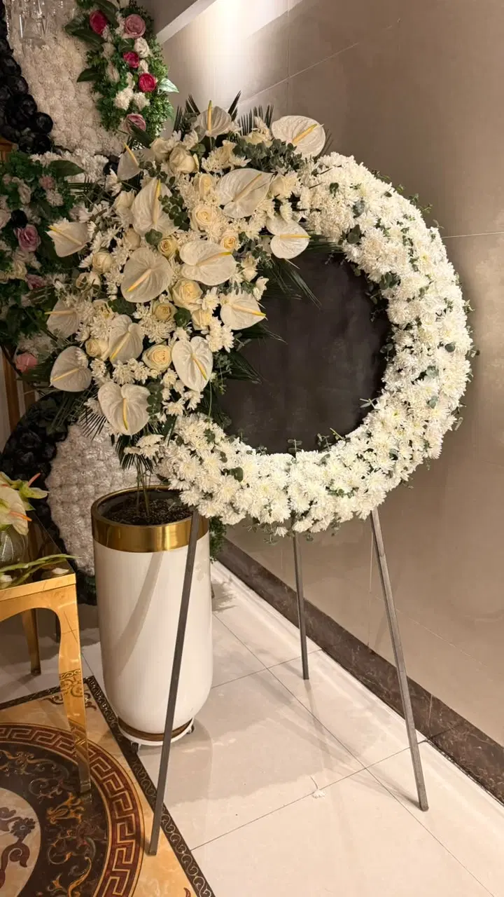 گل طبیعی با پایه برای مراسمات ختم و شادی و نمایشگا|گل و گیاه طبیعی|تهران, آرژانتین|دیوار