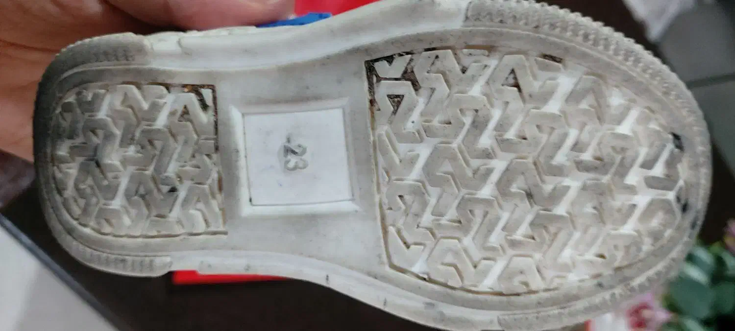 کتونی بچگانه|کفش و لباس بچه|اسلامشهر, شهرک لاله|دیوار