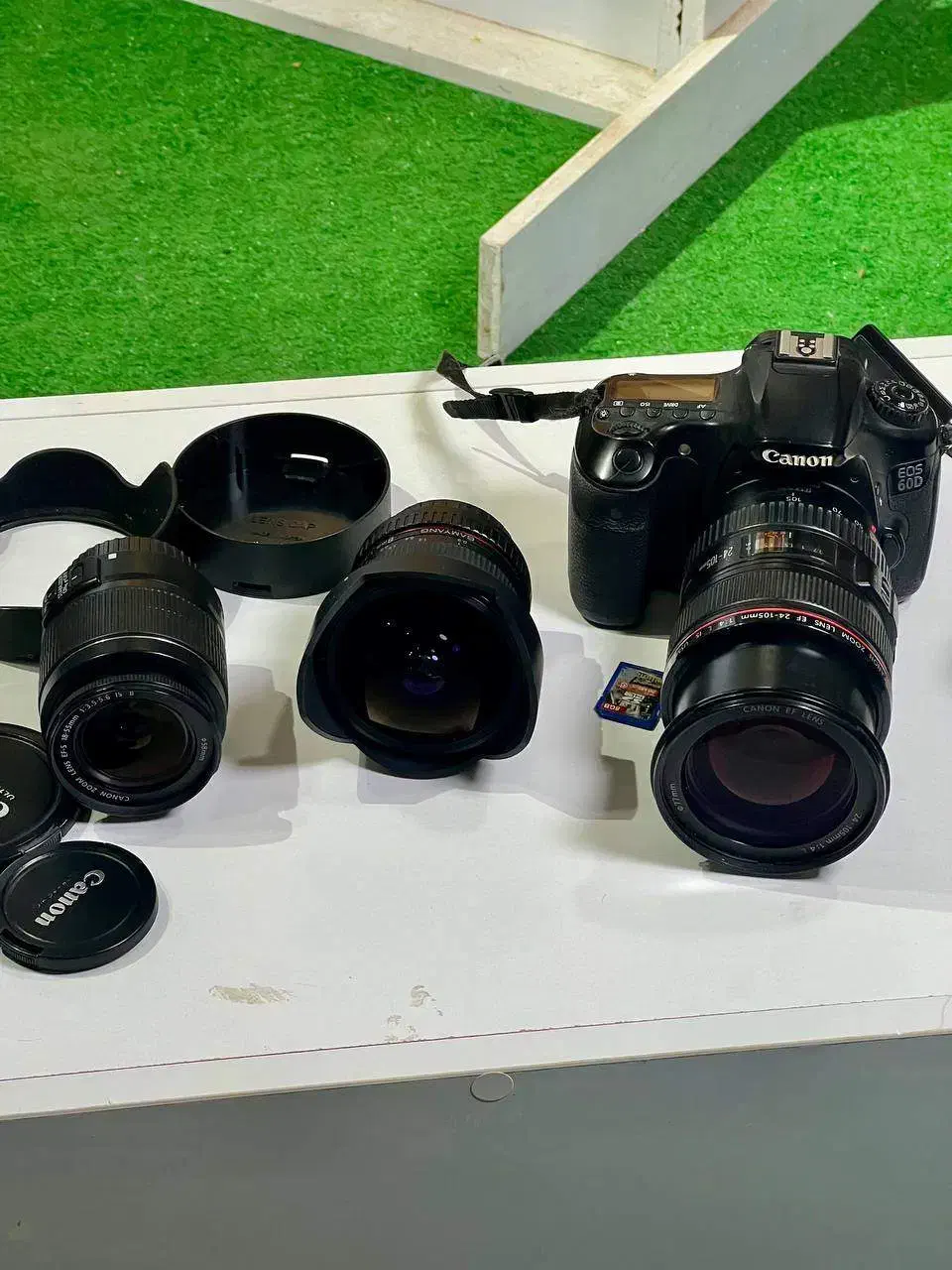 دوربین کانن 60D به همراه ۳ لنز|دوربین عکاسی و فیلم‌برداری|شیراز, شهرک والفجر|دیوار