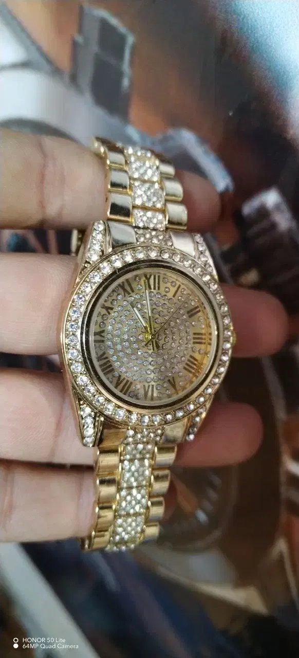 زنانه فول نگین|ساعت|سنندج, |دیوار