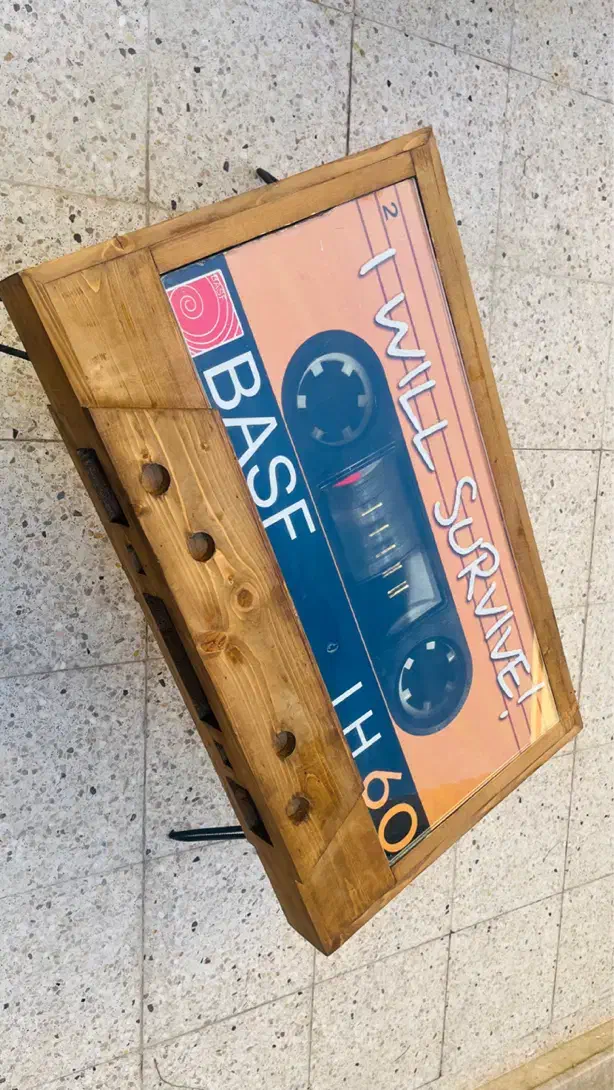 میز|میز و صندلی غذاخوری|لار, |دیوار