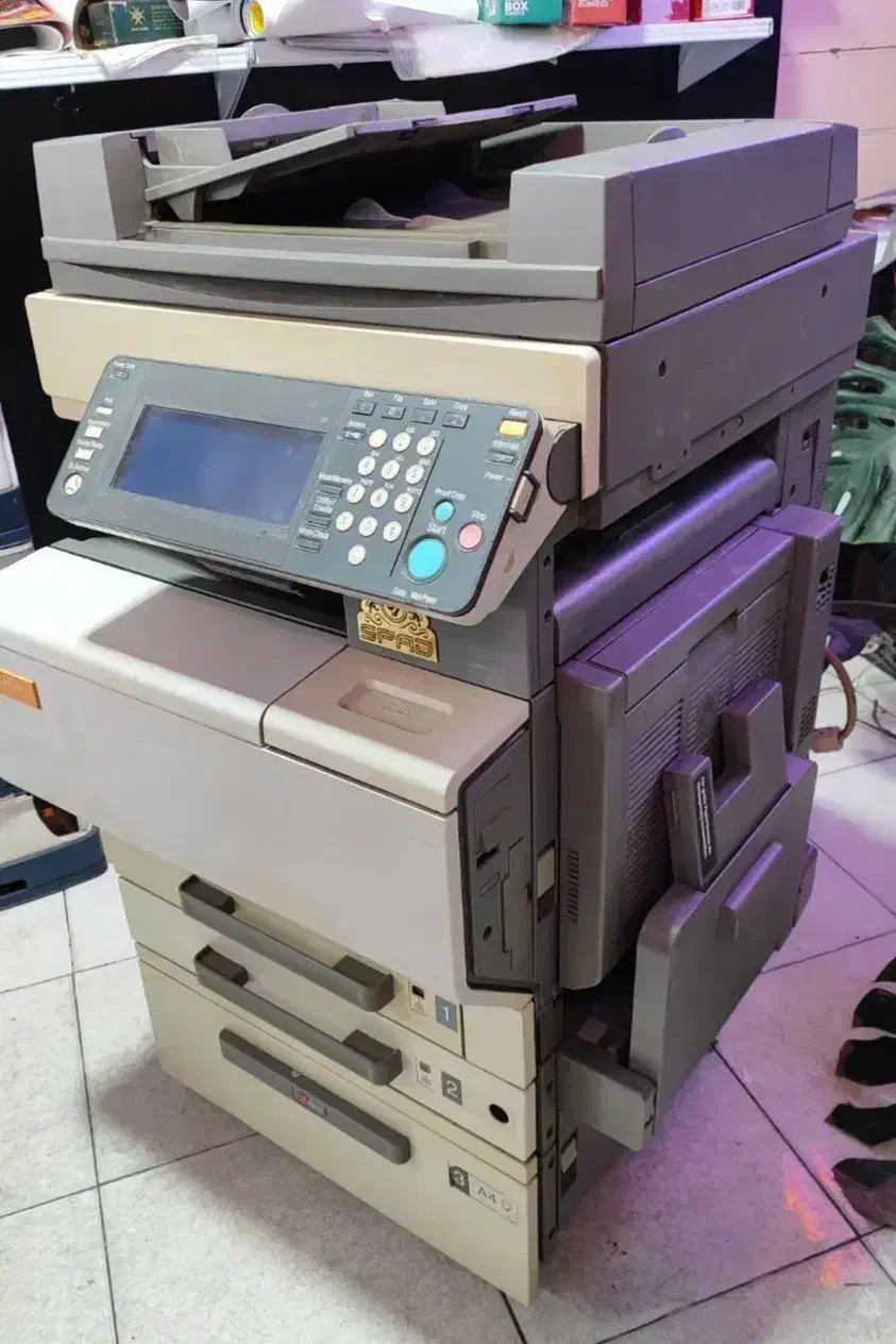 دستگاه کونیکا مدل c450|پرینتر، اسکنر، کپی، فکس|نیشابور, شهید بهشتی|دیوار