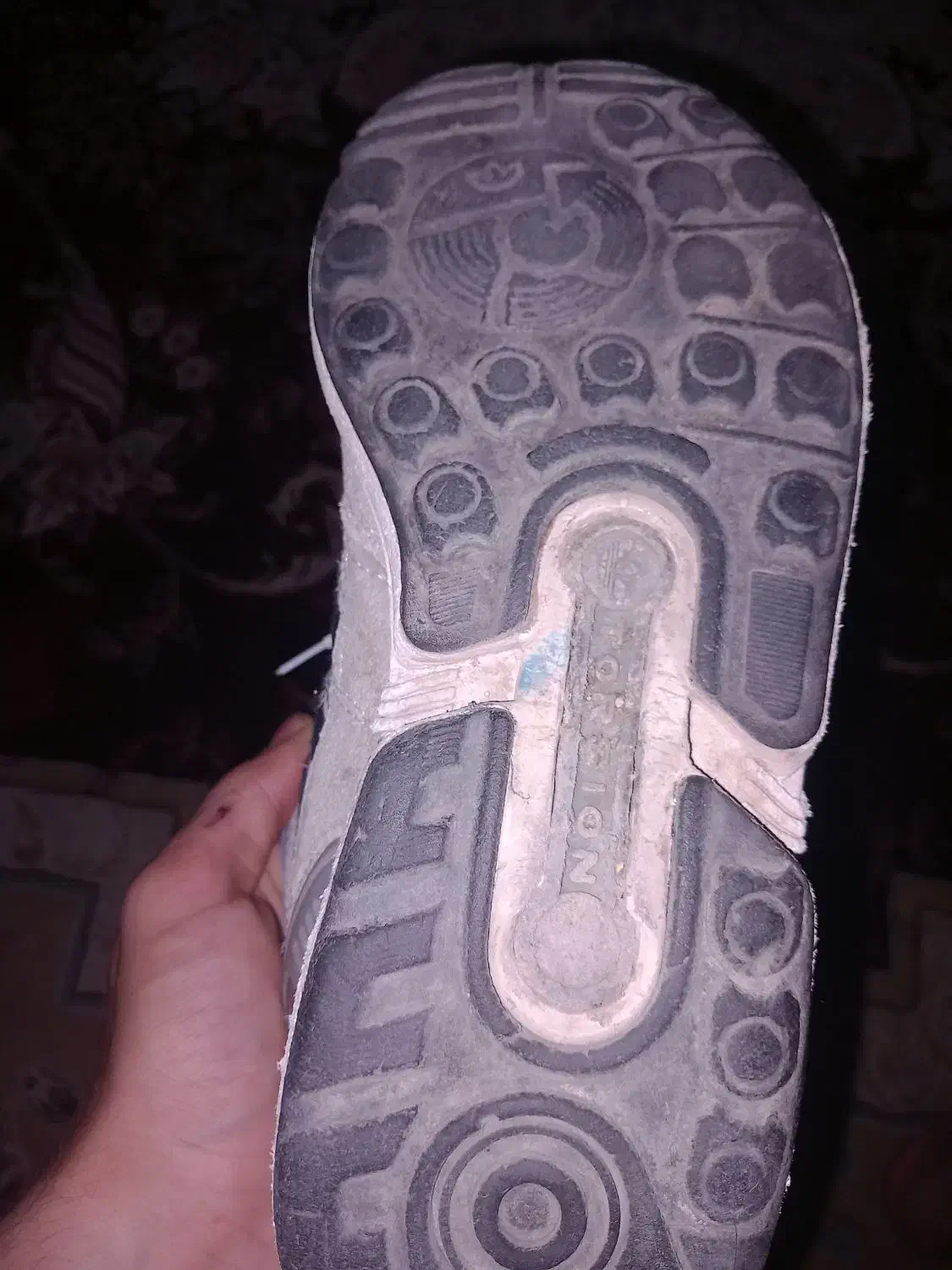 کتونی زدیکس ویتنام سایز ۴۲|کیف، کفش، کمربند|صفادشت, |دیوار